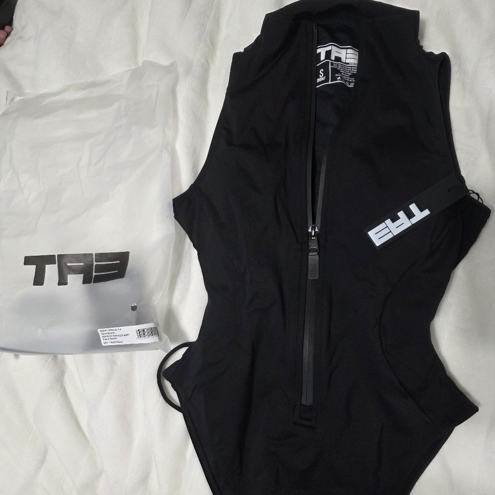 TA3 Hi Cut Sleeveless Surfy (Short)
